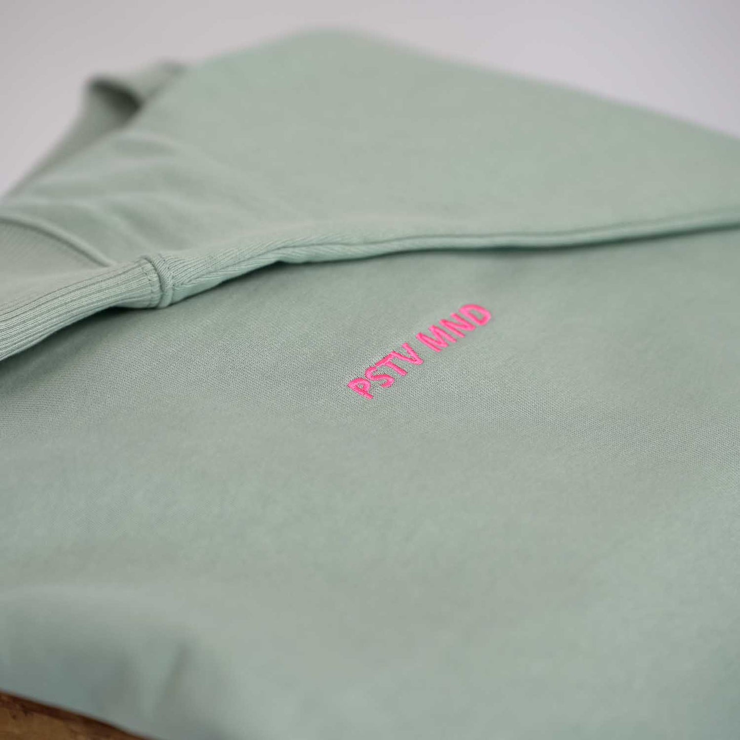 PSTV MND. Boxy Sweatshirt