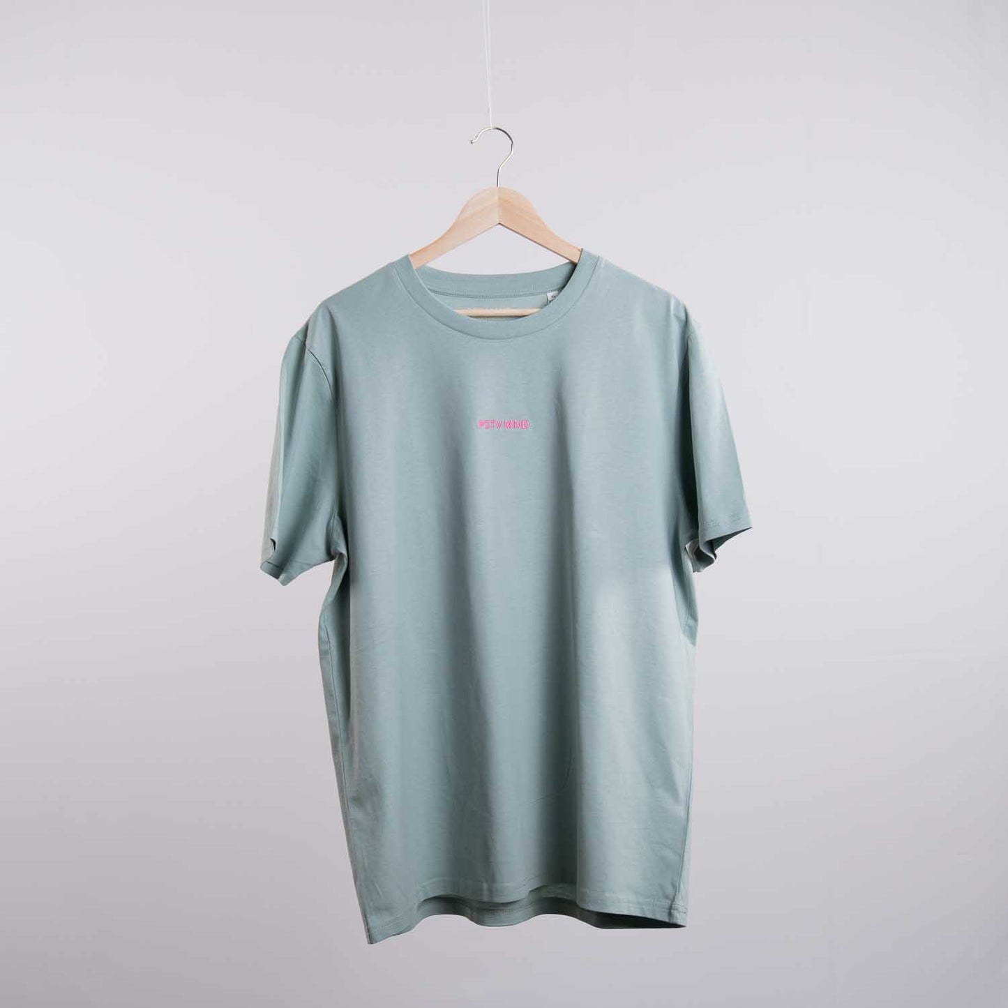 PSTV MND. Basic T-Shirt